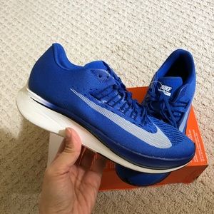 nike zoom fly royal blue